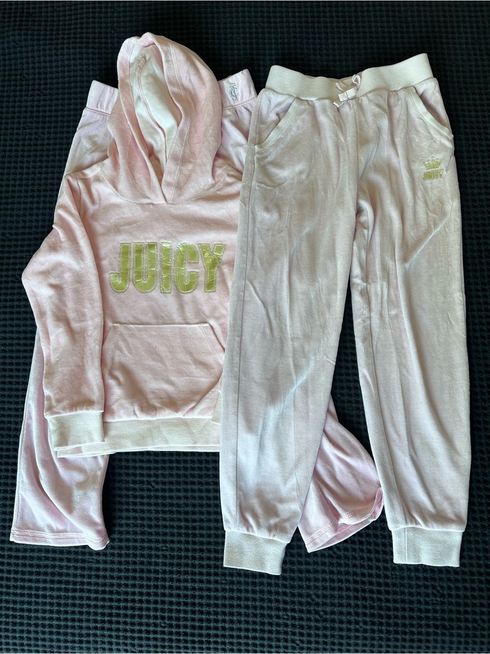 4 Listings 15$! Girls Juicy Couture Set